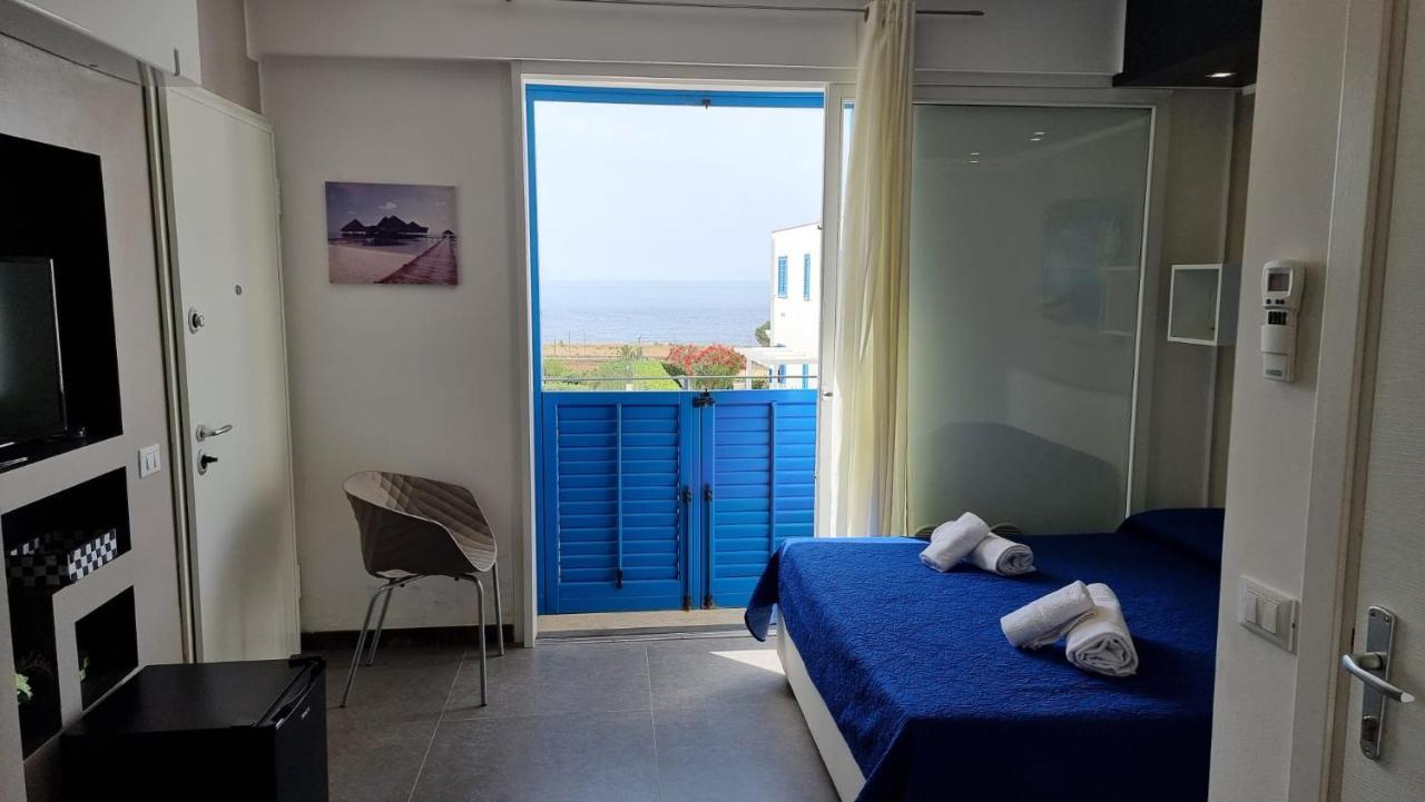 Room & Breakfast Cala Azzurra Macari Dış mekan fotoğraf